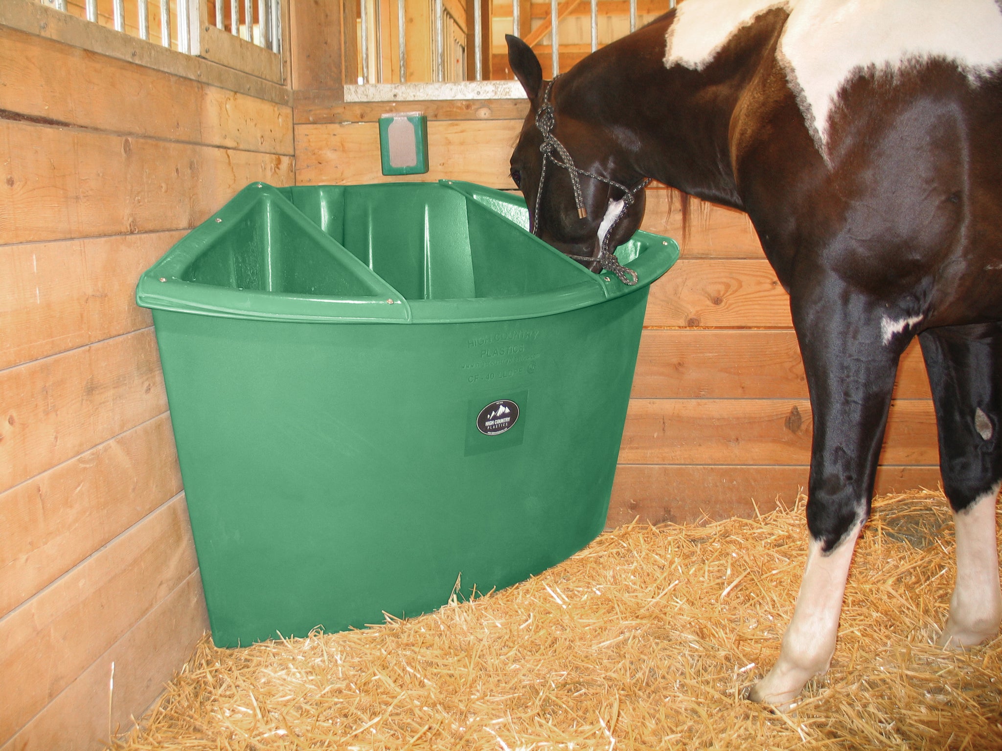 Corner Feeders for Horse Stalls: Ultimate Guide to Efficient Feeding